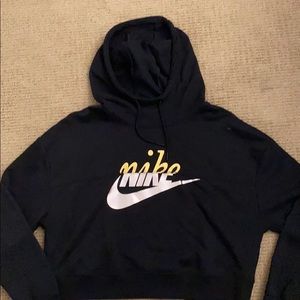 NIKE cropped hoodie